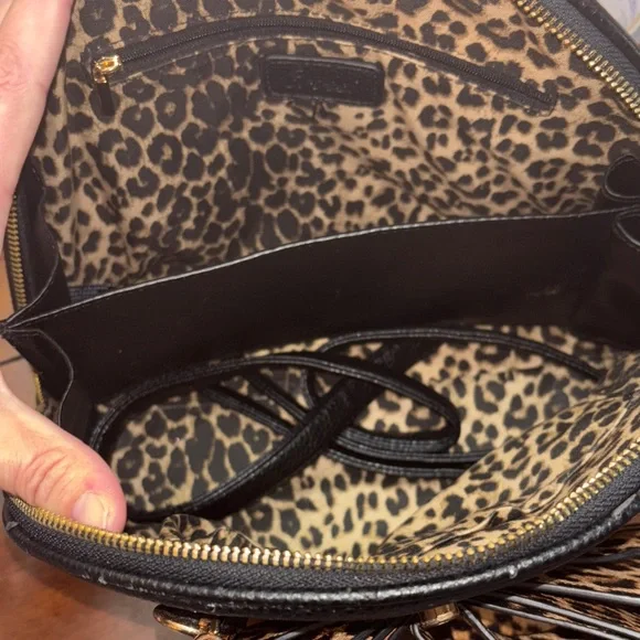 Leopard Bow Black Handbag with Shoulder Strap - Picture 6 of 7